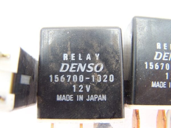 Daihatsu YRV Relay  P/N 156700-1020