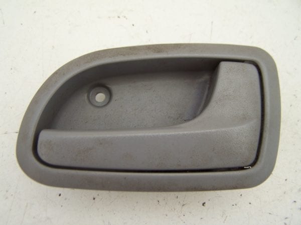 Kia Picanto Front right interior door handle (2004-2007) P/N 82620-07000