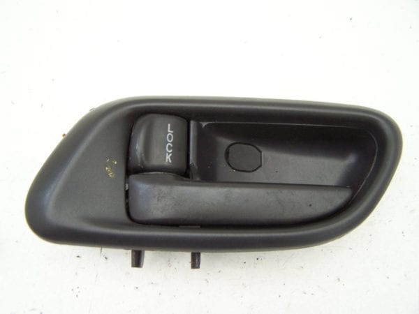 Subaru Forester Front left interior door handle ( 2003-2005)