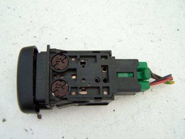 Suzuki Alto Demist switch ( 2003-2006)