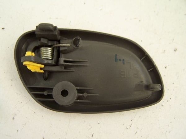 Suzuki Alto Left side interior door handle ( 2003-2006)