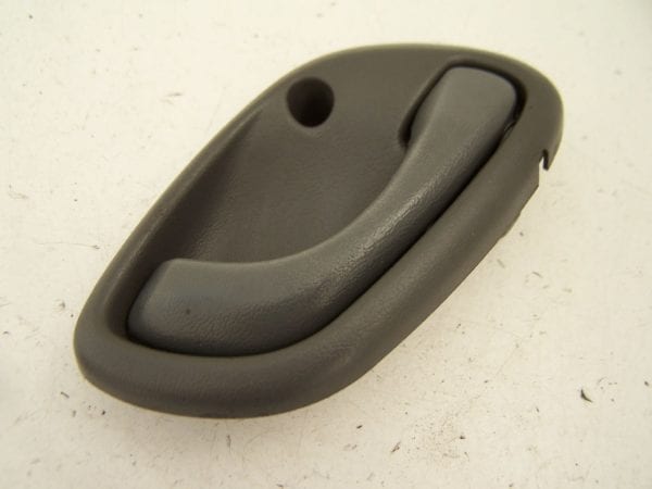 Suzuki Alto Right side grey interior door handle ( 2003-2006)