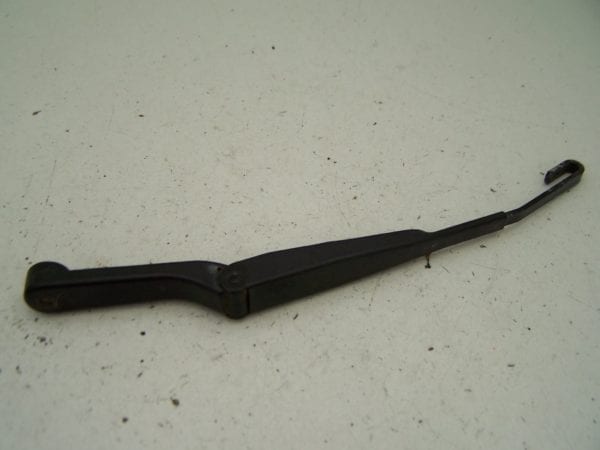 Toyota RAV4 Rear wiper arm ( 1994-1997)