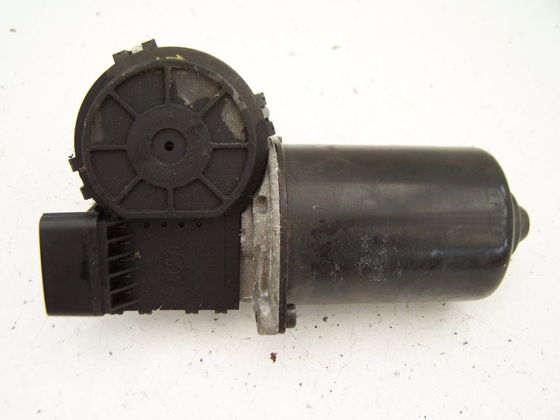 Hyundai coupe Front wiper motor (2002-2005)