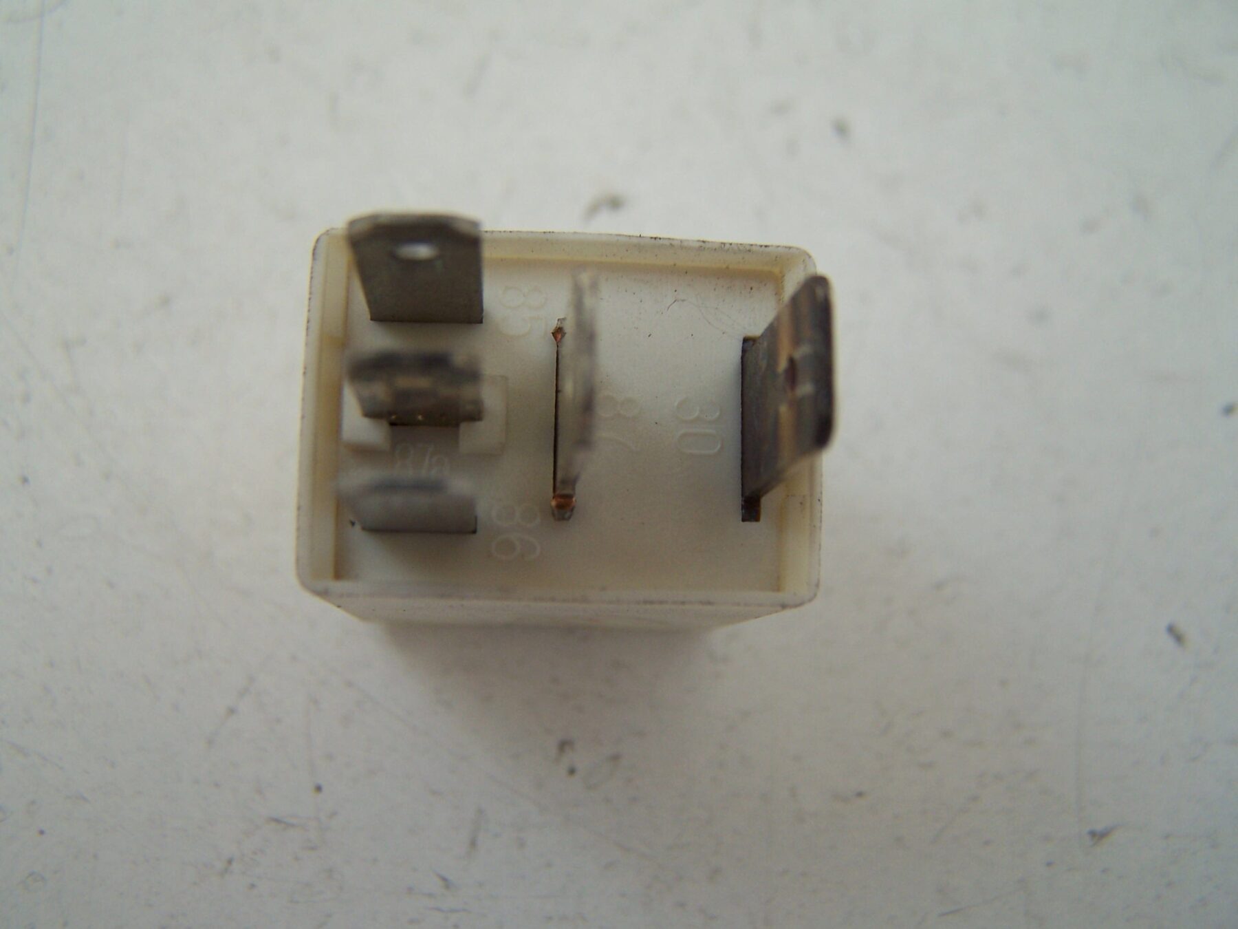 Hyundai coupe Relay 95225-29050 ( 2002-2005)