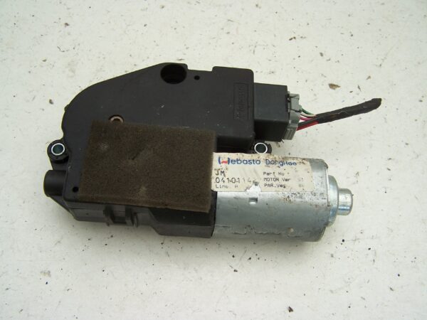 Hyundai Tucson Sun roof motor ( 2004-2008)