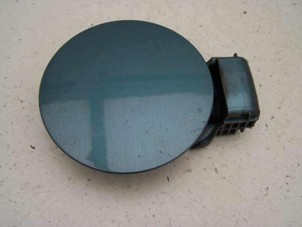 Hyundai Tucson Fuel filler door ( 2004-2008)