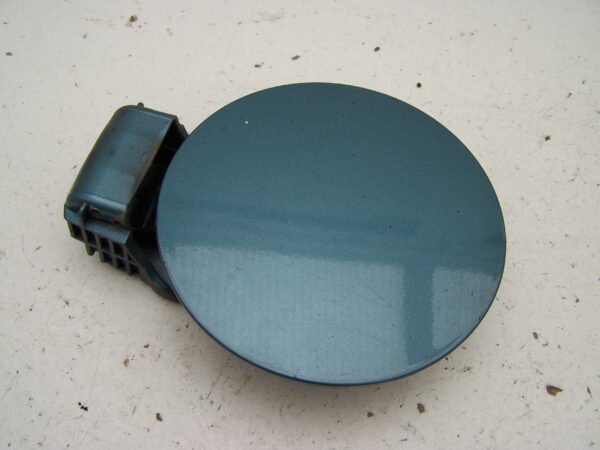 Hyundai Tucson Fuel filler door ( 2004-2008)