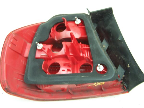 Bmw 3 series saloon rear right light 6937458 (2005-2008)