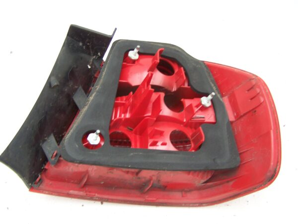 Bmw 3 series saloon rear left light 6937457 (2005-2008)