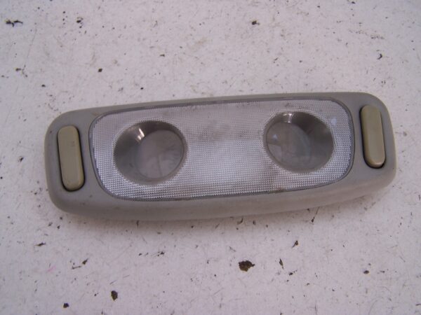 Suzuki Grand Vitara front interior light (1999-2005)