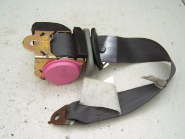 Suzuki Alto rear right seat belt ( 2003-2006)