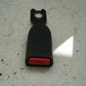 Suzuki Alto front seat belt clip ( 2003-2006)