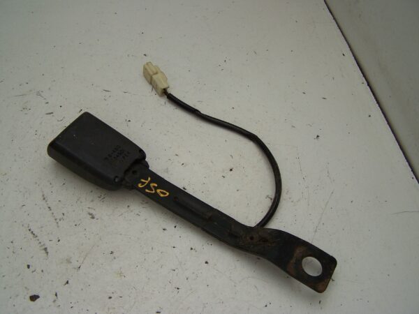 Suzuki Swift front right seat belt clip ( 2006-2010)