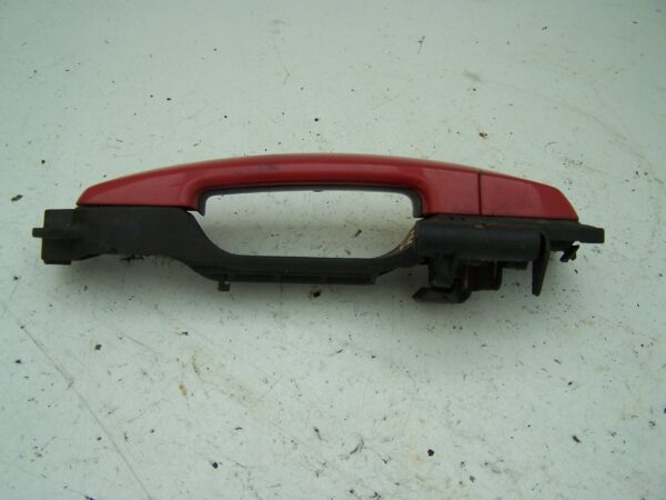 Suzuki Swift front right exterior door handle ( 2006-2010)