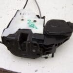 Kia sportage front left door central locking catch (2006-2009)