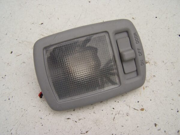 Kia sportage rear interior light (2006-2009)