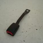 Suzuki Grand Vitara front left seat belt clip (2006-2008)