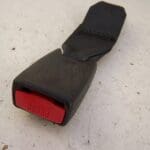 Suzuki Grand Vitara rear right seat belt clip (2006-2008)