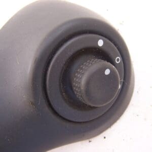 Renault Clio wing mirror switch (2005-2008)