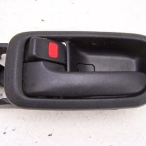 Toyota Rav4 front left interior door handle (2004-2006)