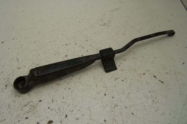 Jeep grand cherokee rear wiper arm (1999-2005)