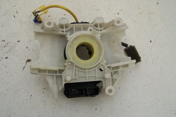 Kia Sorento airbag clock spring (2003-2006)