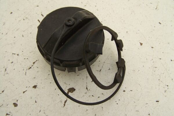 Mazda RX-8 fuel cap ( 2003-2008)