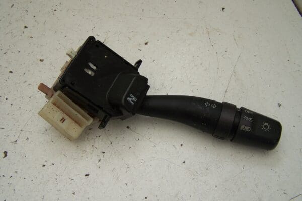 Hyundai Trajet headlight and indicator switch ( 2004-2008)