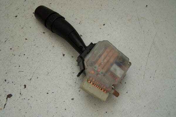 Hyundai Trajet headlight and indicator switch ( 2004-2008)