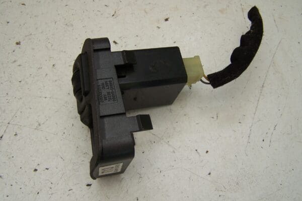 Hyundai Trajet dash light level adjusting switch ( 2004-2008)