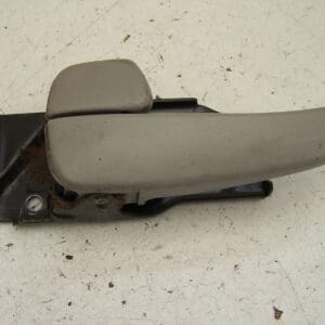 Hyundai Trajet rear left interior door handle ( 2004-2008)