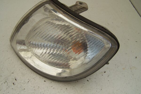 Hyundai Trajet front right indicator ( 2004-2008)