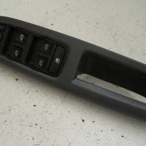 Volvo V50 front right door window switch ( 2008-2012)