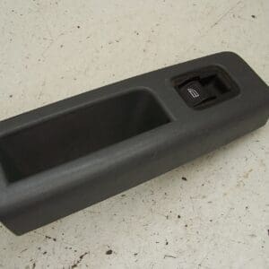 Volvo V50 rear left door window switch ( 2008-2012)