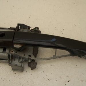 Volvo V50 front right door exterior handle ( 2008-2012)