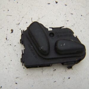 Mercedes C-Class front passenger seat adjuster switch ( 2004-2007)